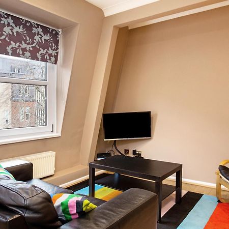 Perfect Perch For Legal Eagle - Winchester Law Courts, High St, Westgate Museum Apartment ภายนอก รูปภาพ