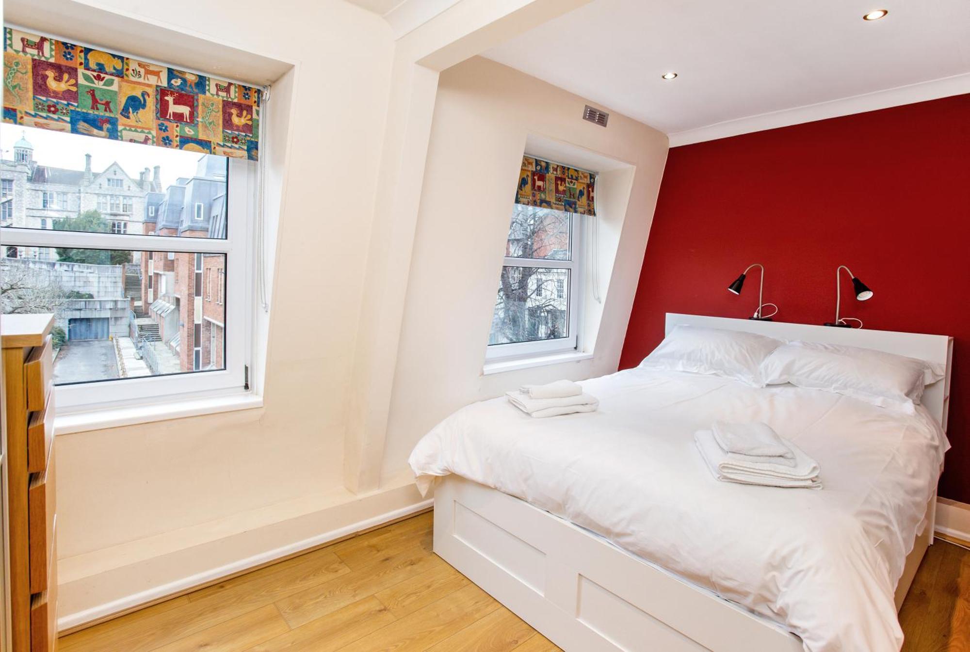 Perfect Perch For Legal Eagle - Winchester Law Courts, High St, Westgate Museum Apartment ภายนอก รูปภาพ